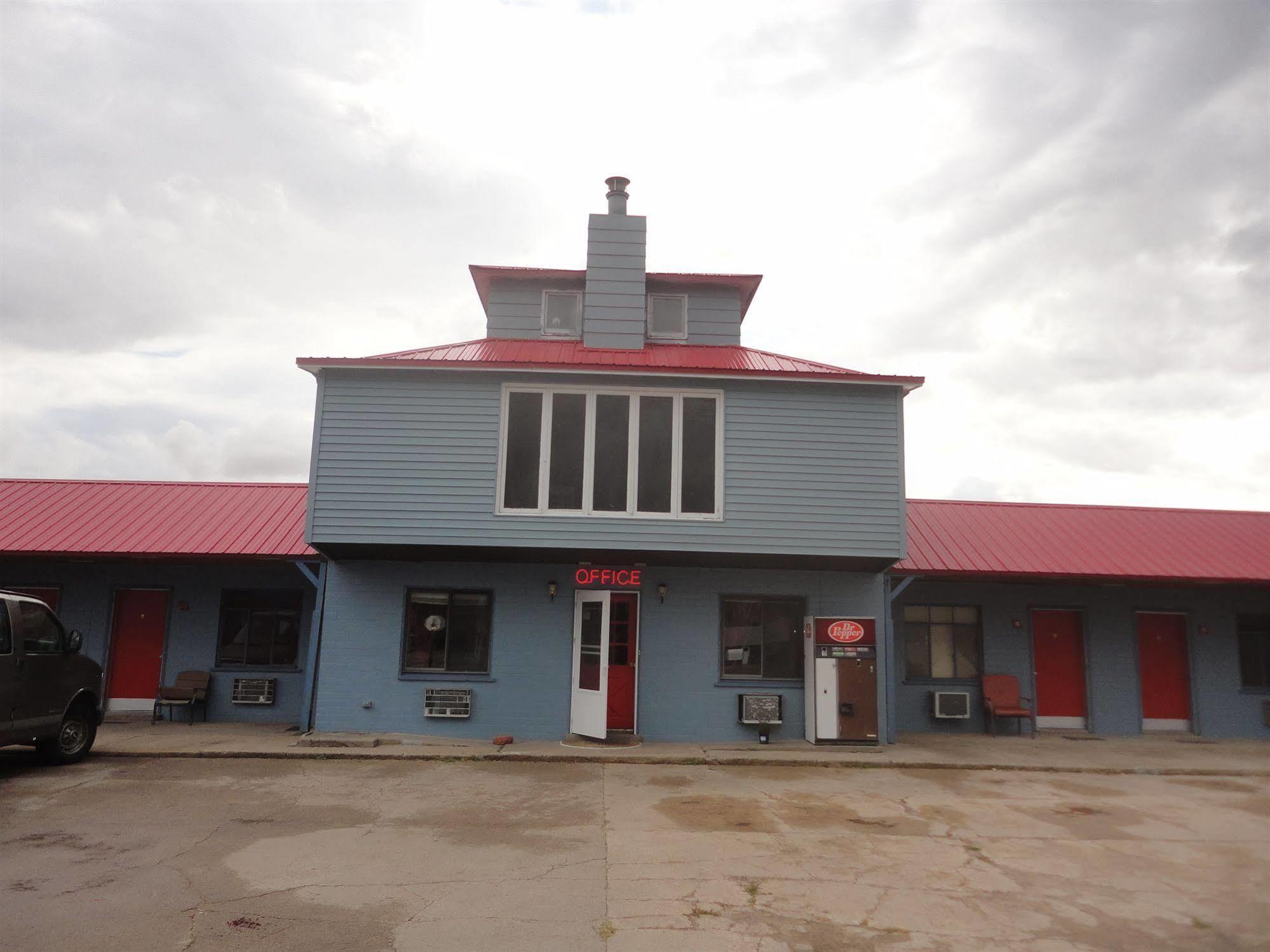 Empire Motel Saint Francis Εξωτερικό φωτογραφία