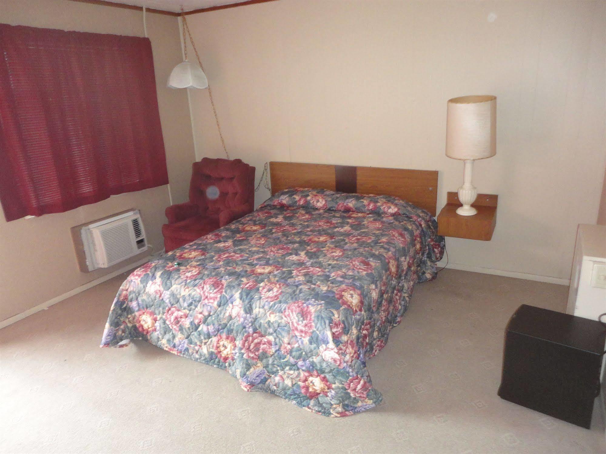 Empire Motel Saint Francis Εξωτερικό φωτογραφία